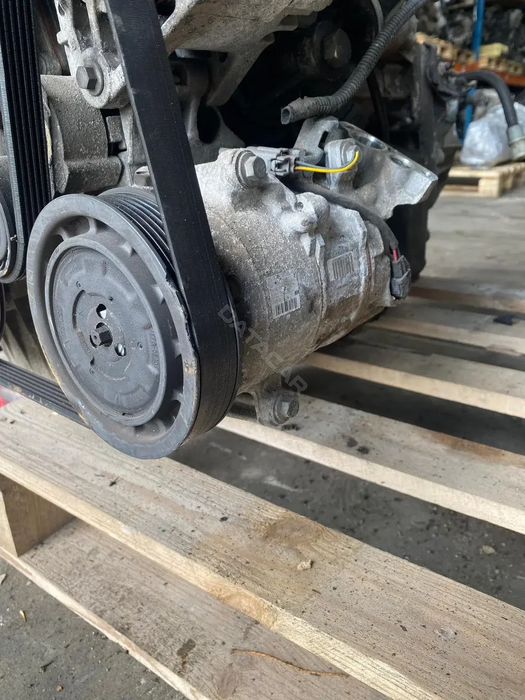 Компрессор кондиционера 6SEL14C, 8200939386A