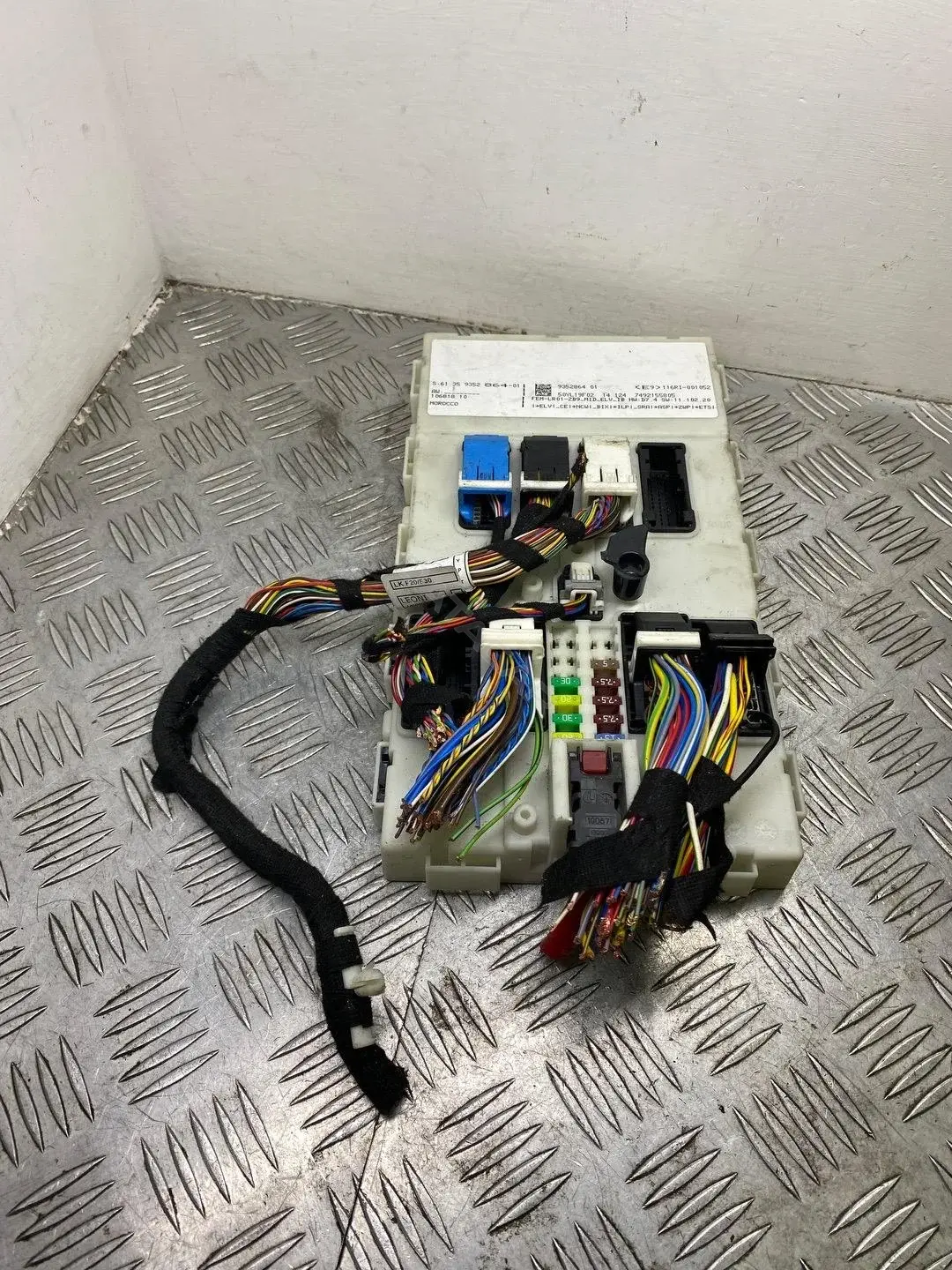 Блок комфорта 61359352864, 9352864
