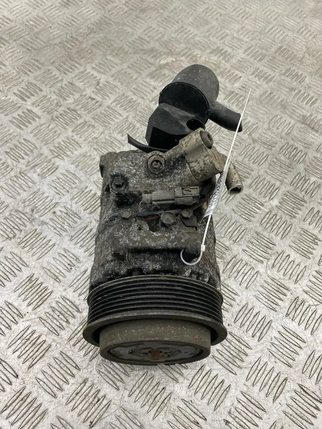 Компрессор кондиционера 4471809711, 7SEU17C, A0012305511
