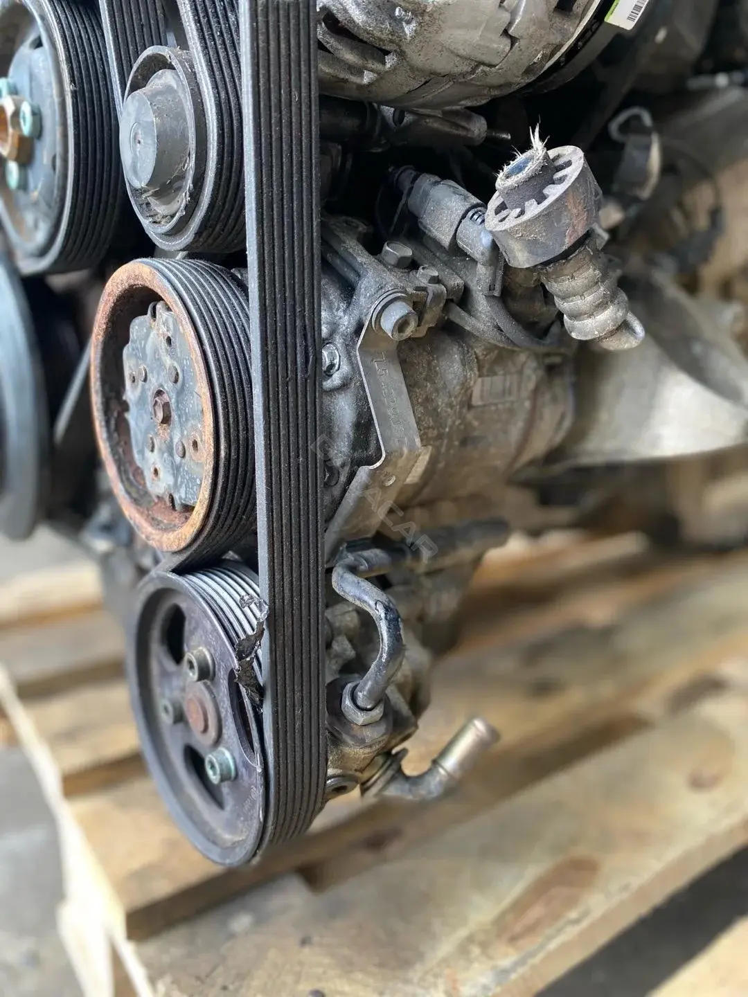 Компрессор кондиционера 7L6820803D, 7SEU17C, RA4035