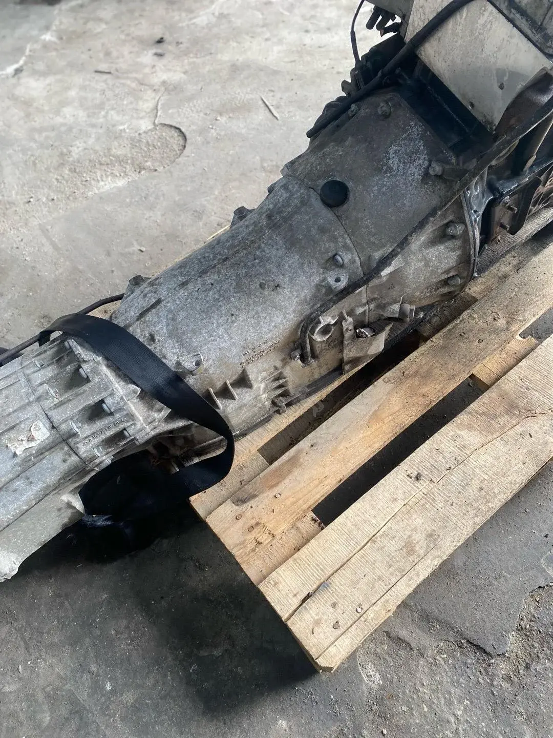 Автоматическая коробка передач (АКПП) R1632710701
