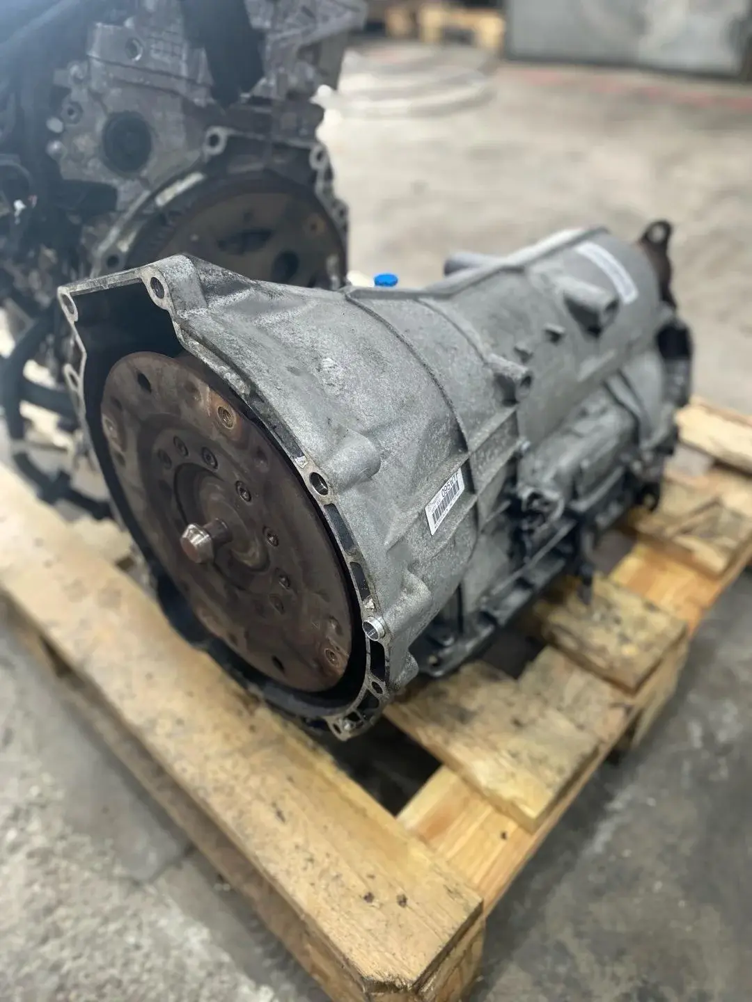 Автоматическая коробка передач (АКПП) 7582257