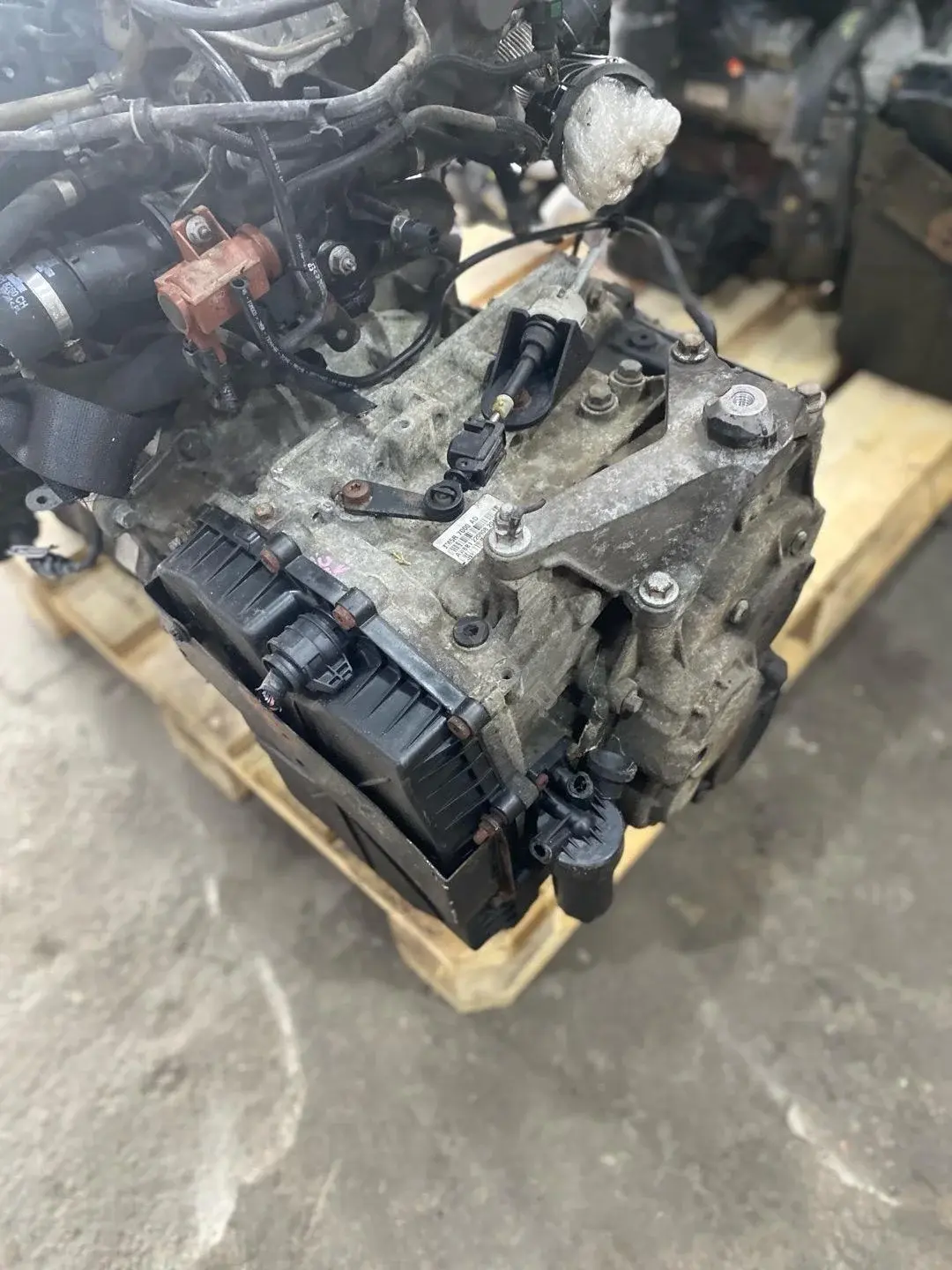 Автоматическая коробка передач (АКПП) 7M5R7000AD
