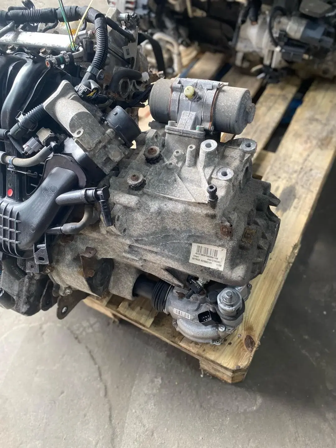 Автоматическая коробка передач (АКПП) 4520003181, A4513700301