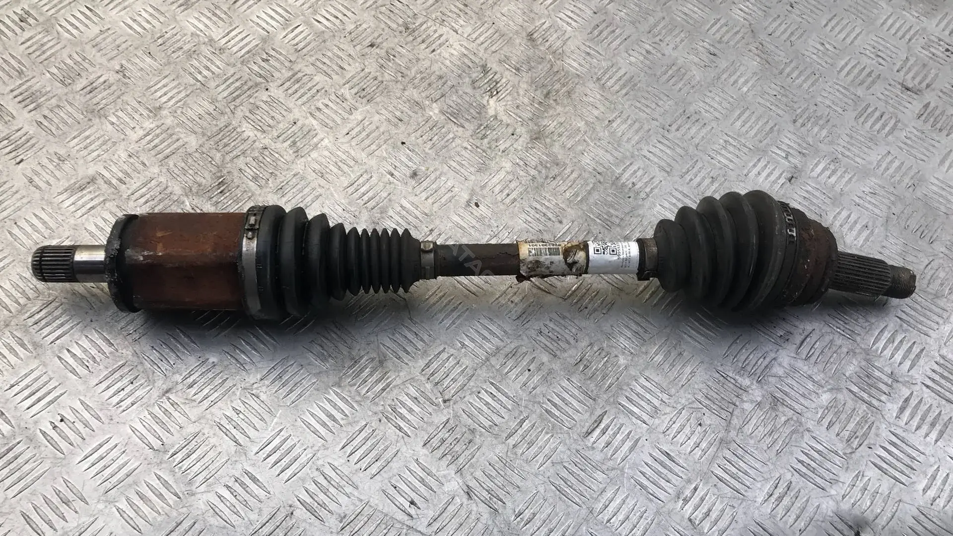 Приводной вал / Полуось 31607622913, 7622913