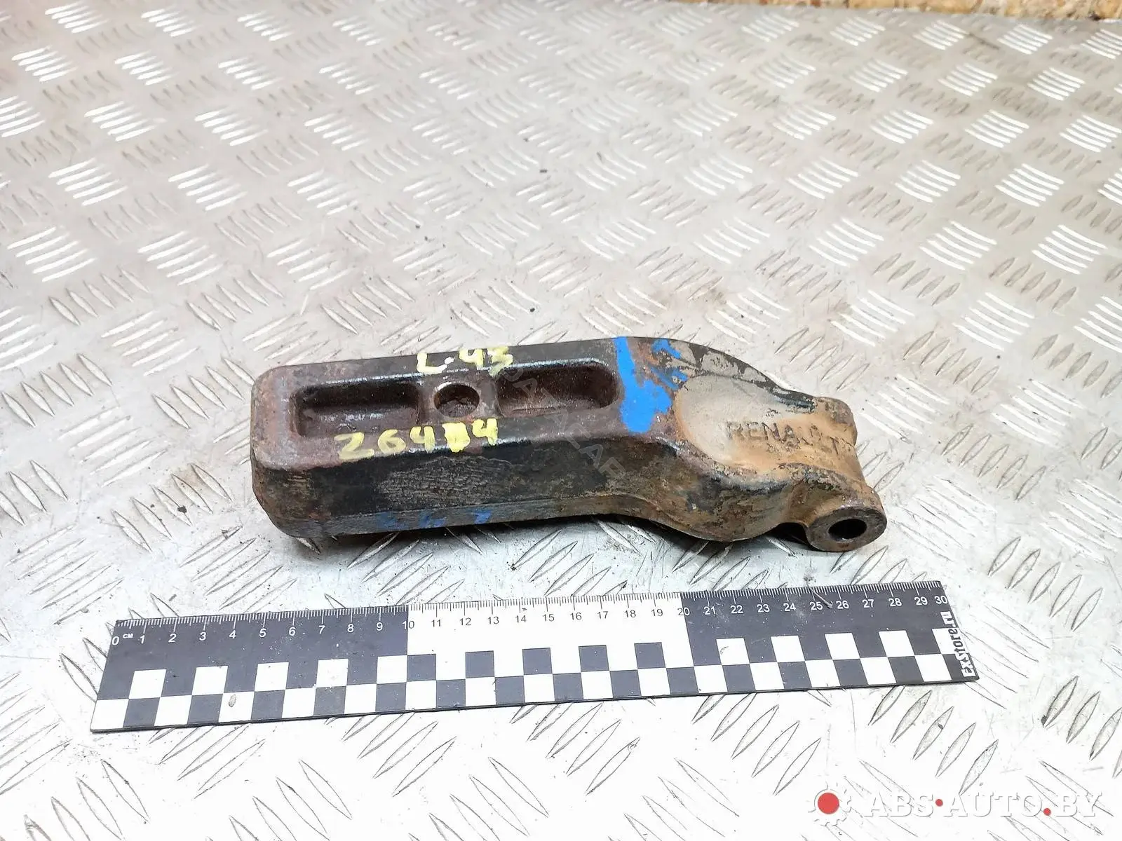 Кронштейн рессоры 537108C, GS50