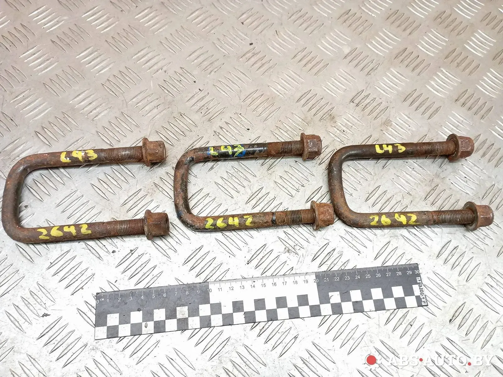 Кронштейн рессоры 537108C