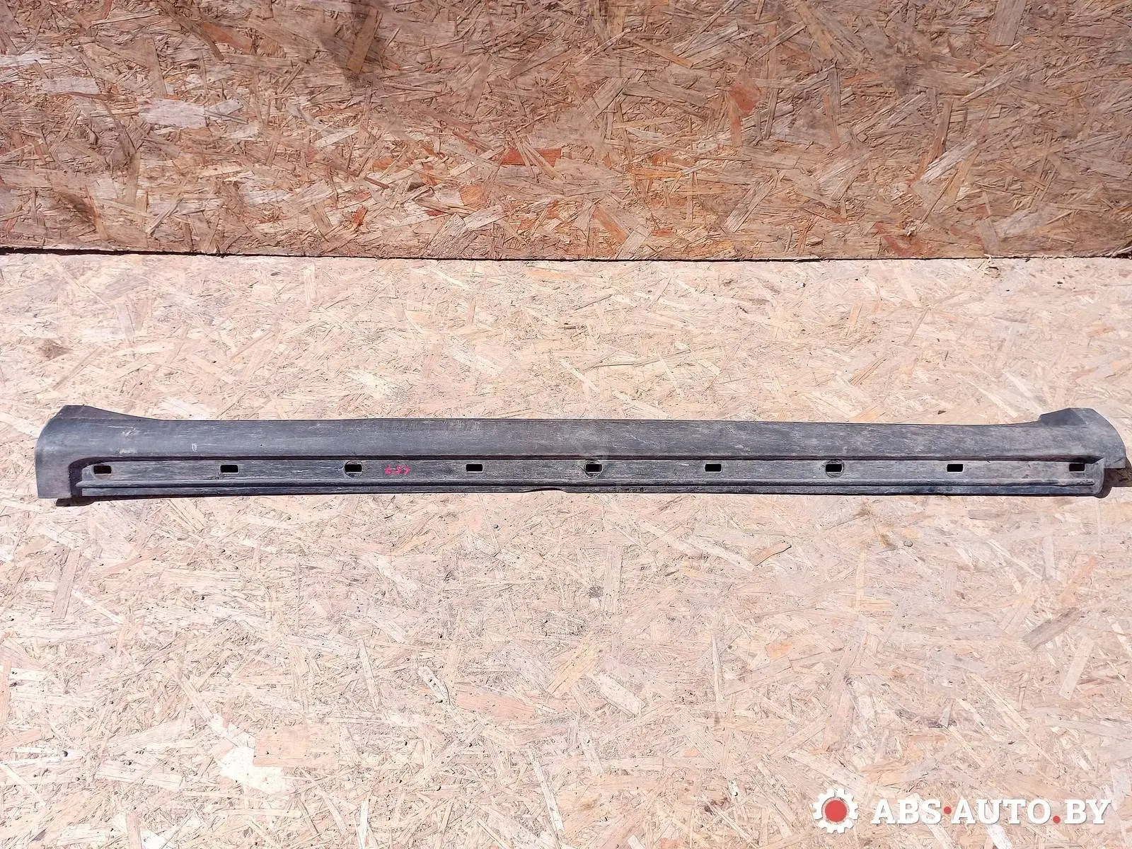 Накладка на порог A1696101608