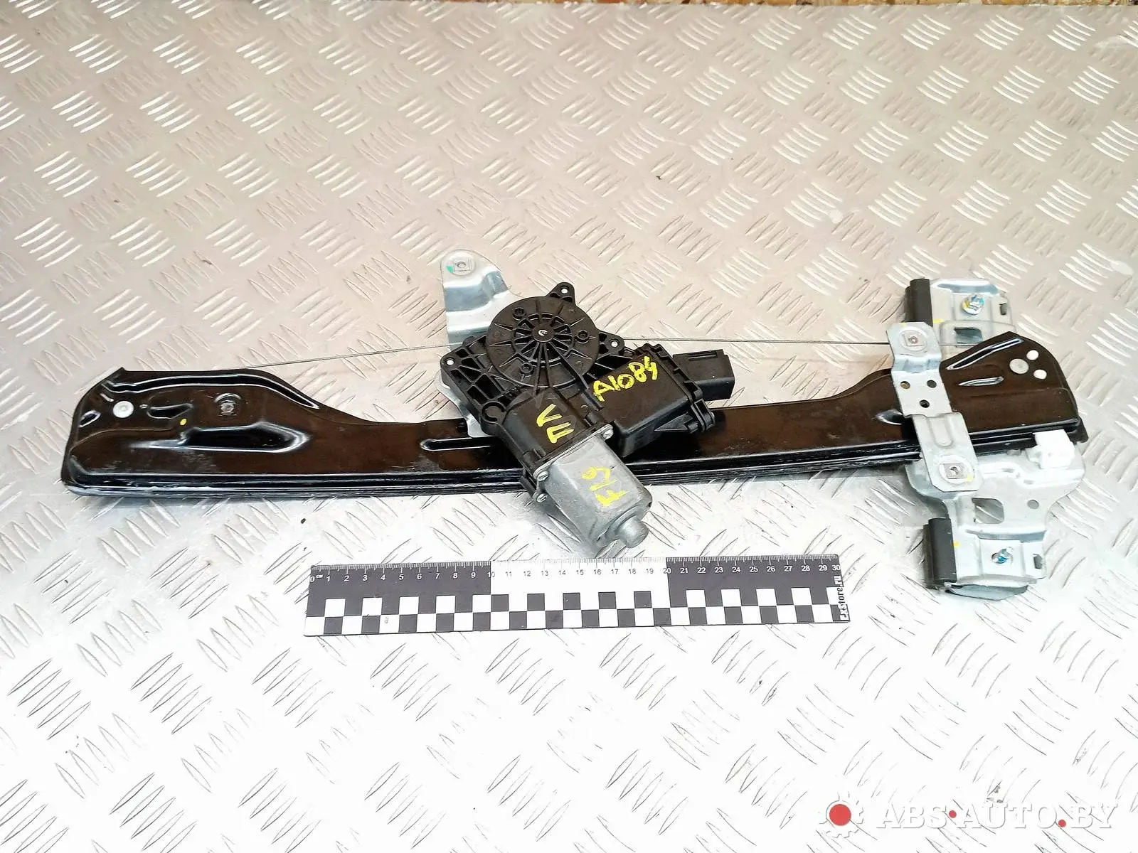 Стеклоподъемник 98920SUV20