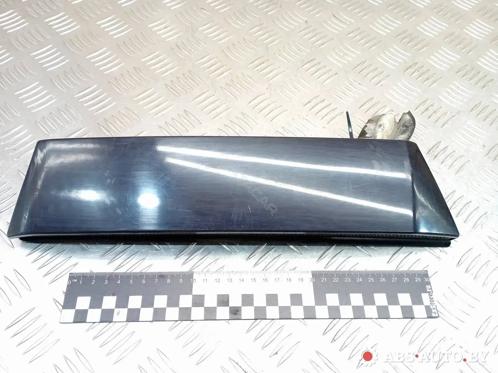 Обшивка крышки багажника 8200140172