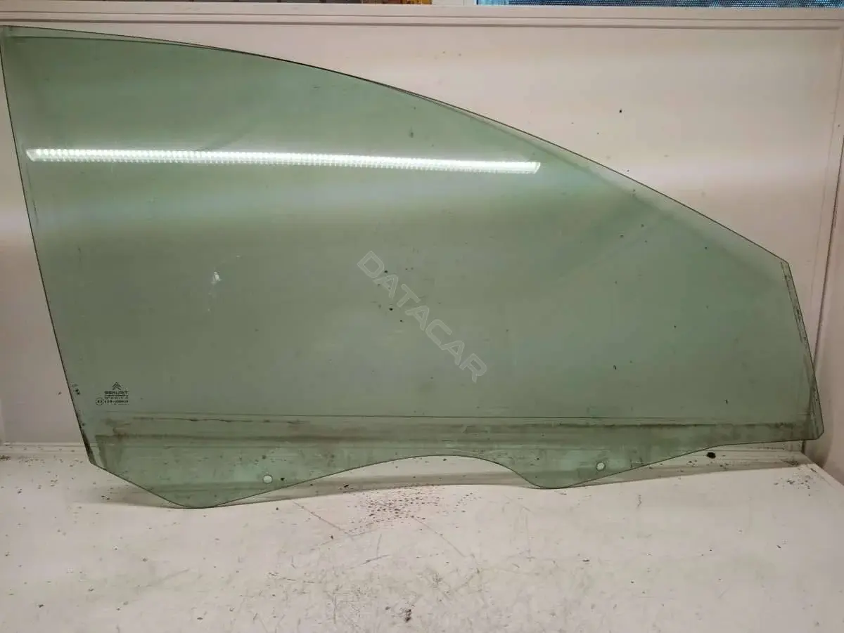 Стекло двери 9202G6