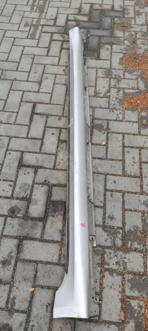 Накладка на порог 7585253903
