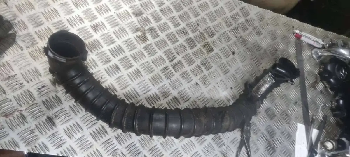 Патрубки системы охлаждения 0574206