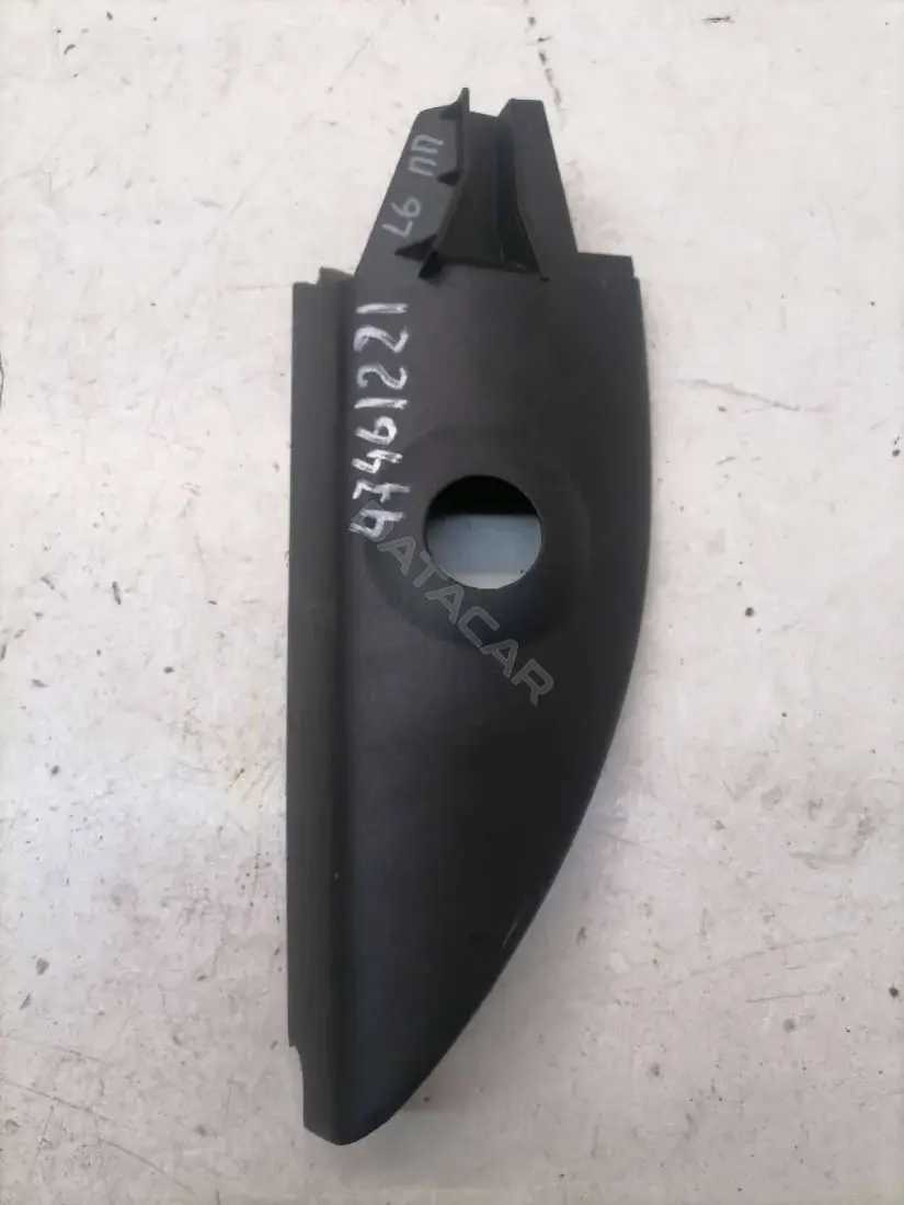 Крышка зеркала 6Q0837974D