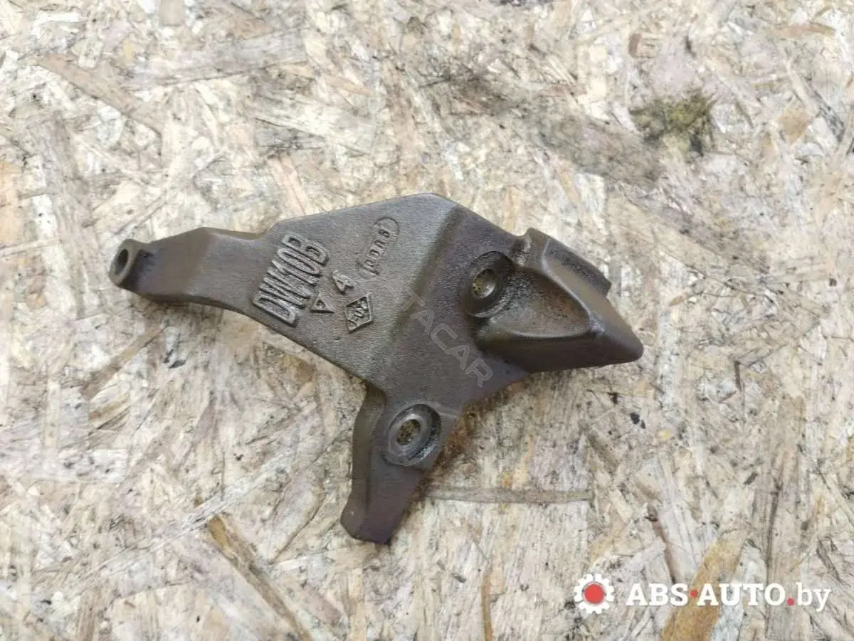 Кронштейн двигателя 512562, DW10B
