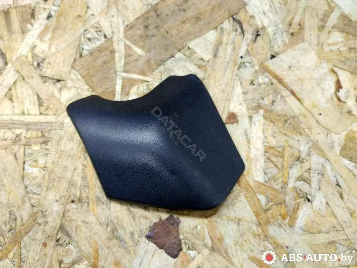 Обшивка крышки багажника A1646910130, JC366531RC
