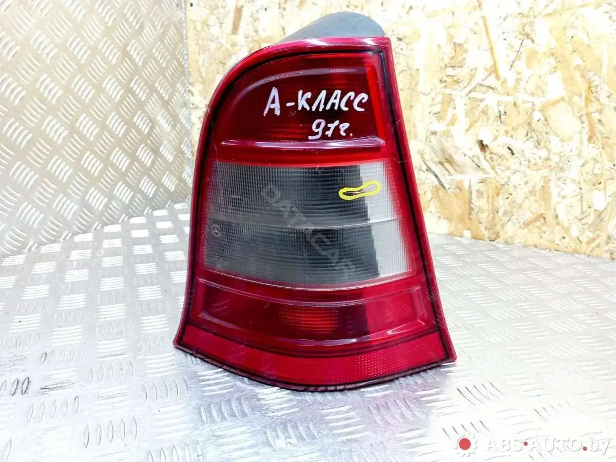 Задние фонари ULO3310R