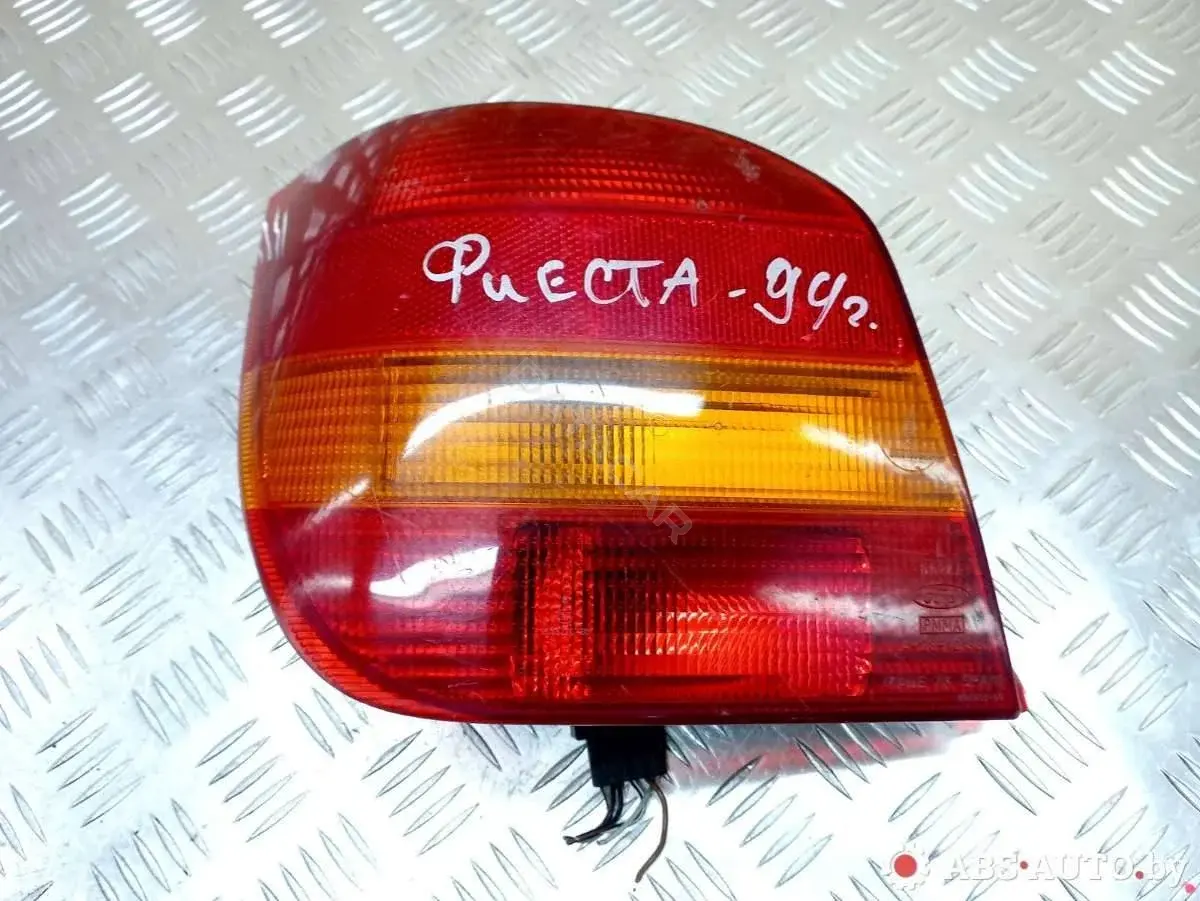Задние фонари 89FG13A603, 89FG13N004BA