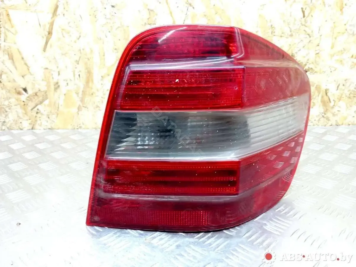 Задние фонари 1701S102R, 404000