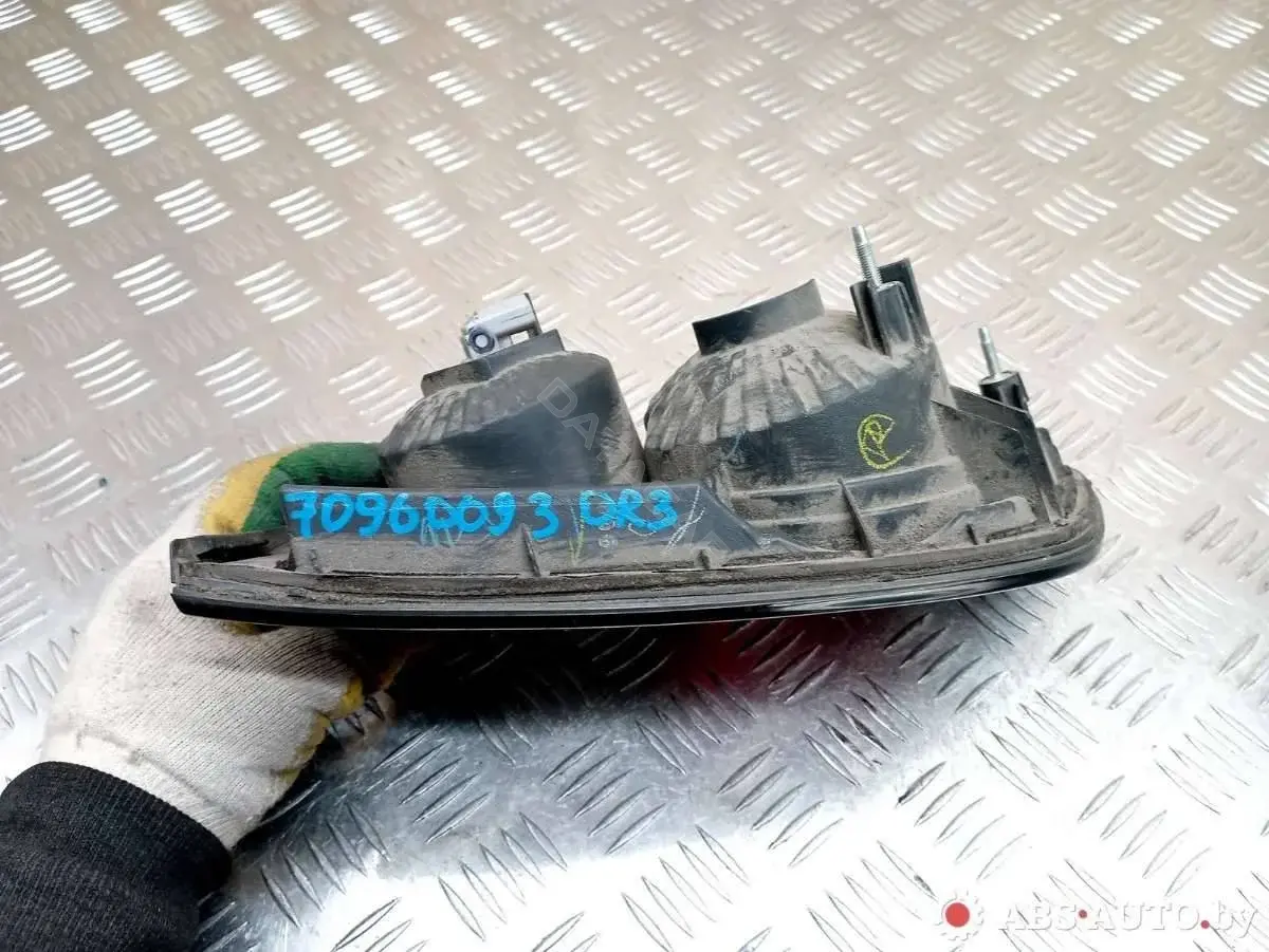 Задние фонари 22661974