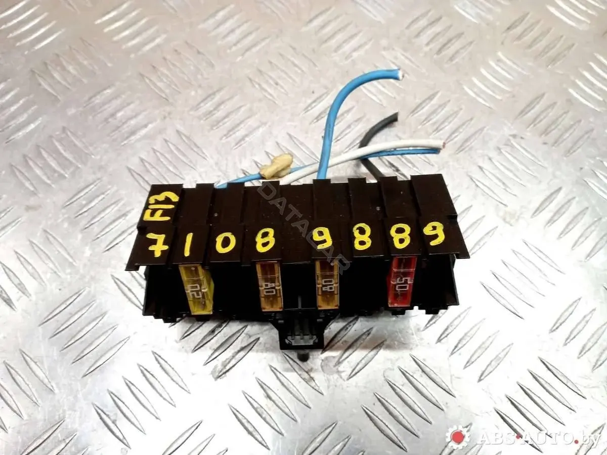 Блок предохранителей 650245101, 650430001, 91519406
