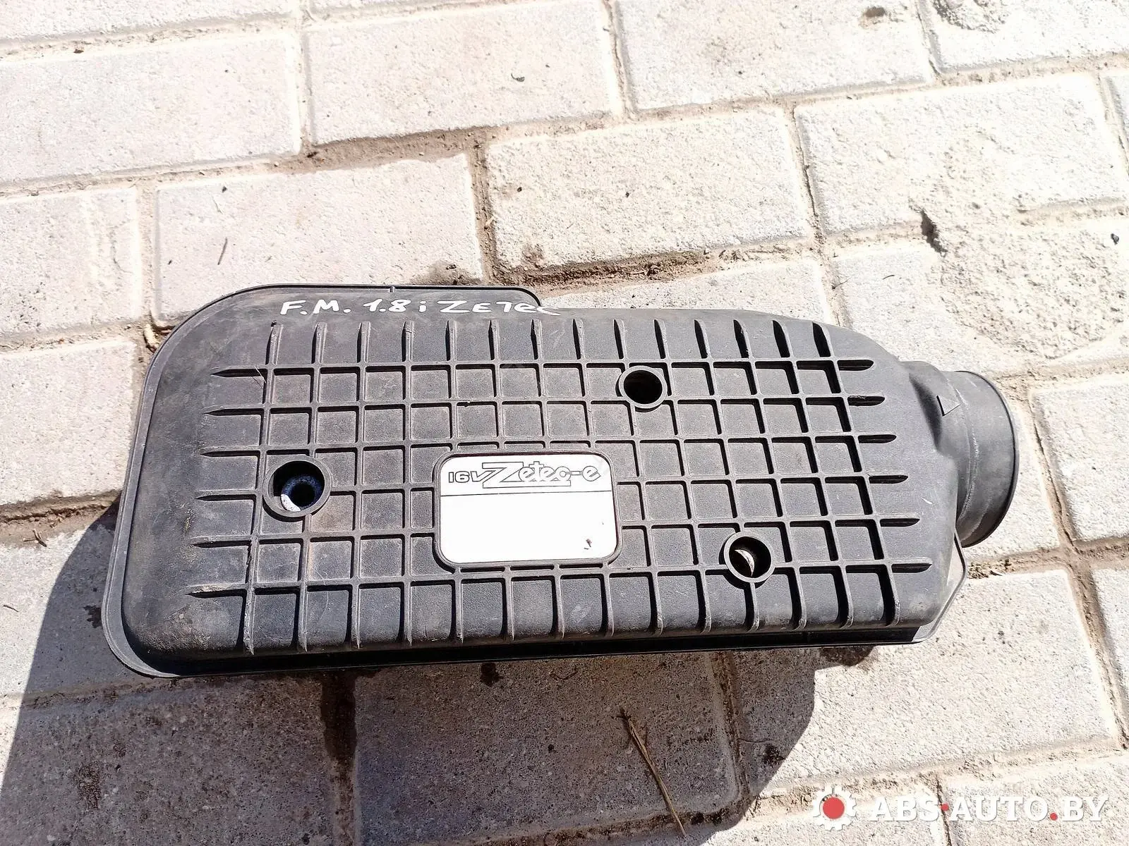 Корпус воздушного фильтра 98BB9F763AB