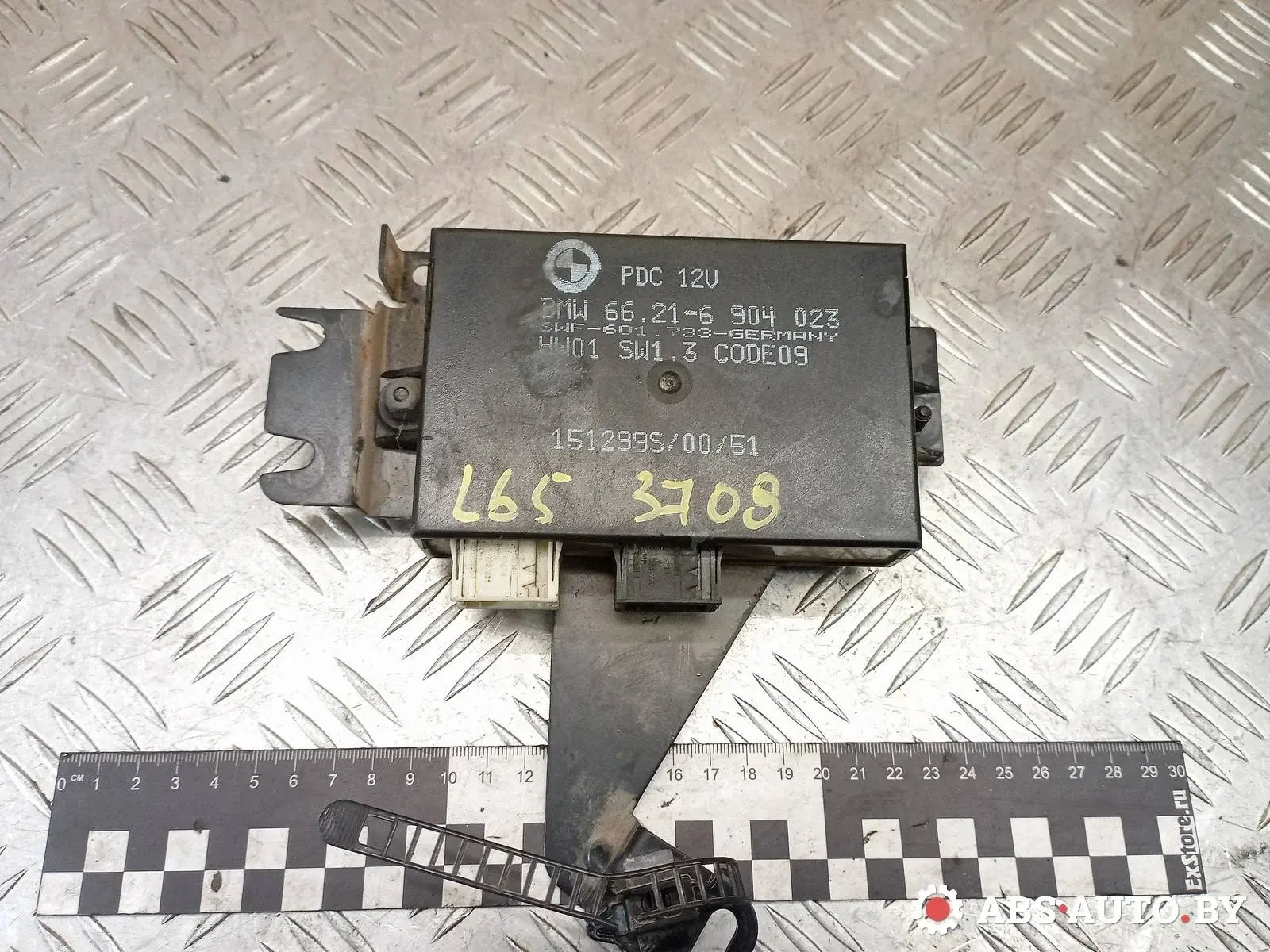 Блок управления парктрониками 66216904023