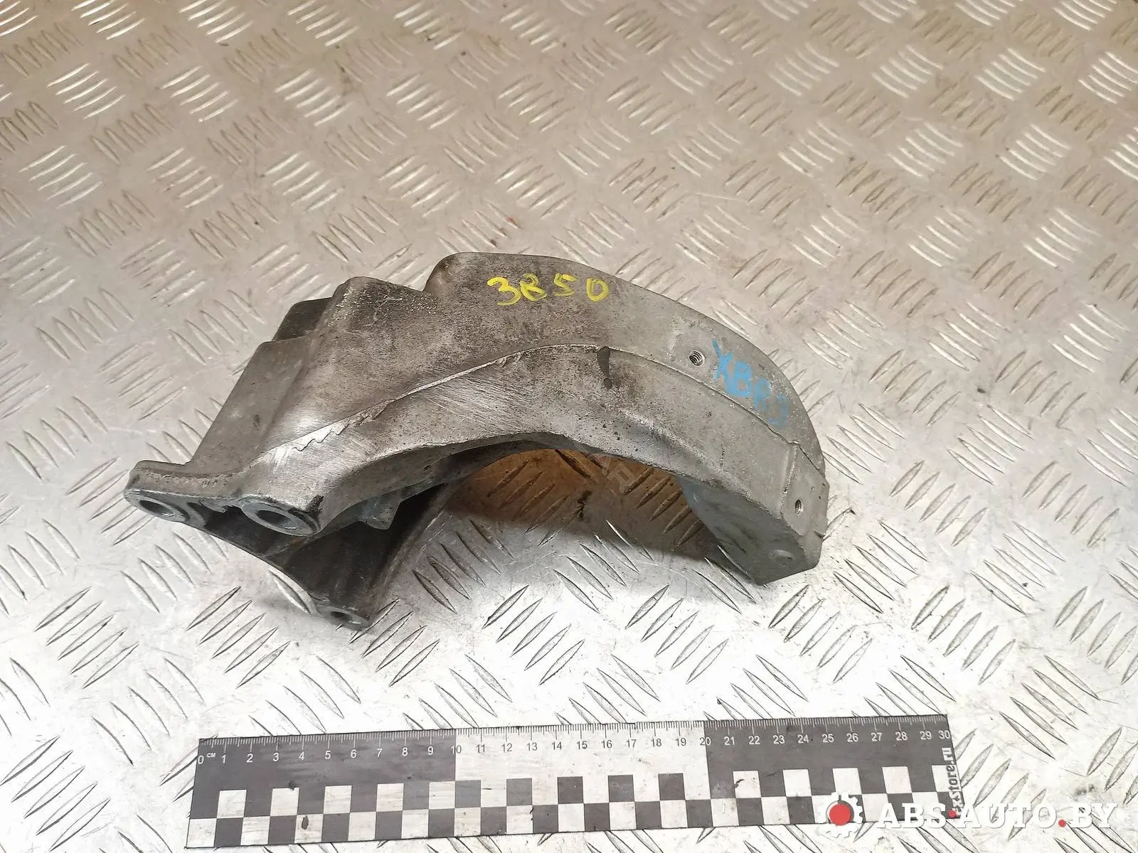 Кронштейн двигателя A1692410601