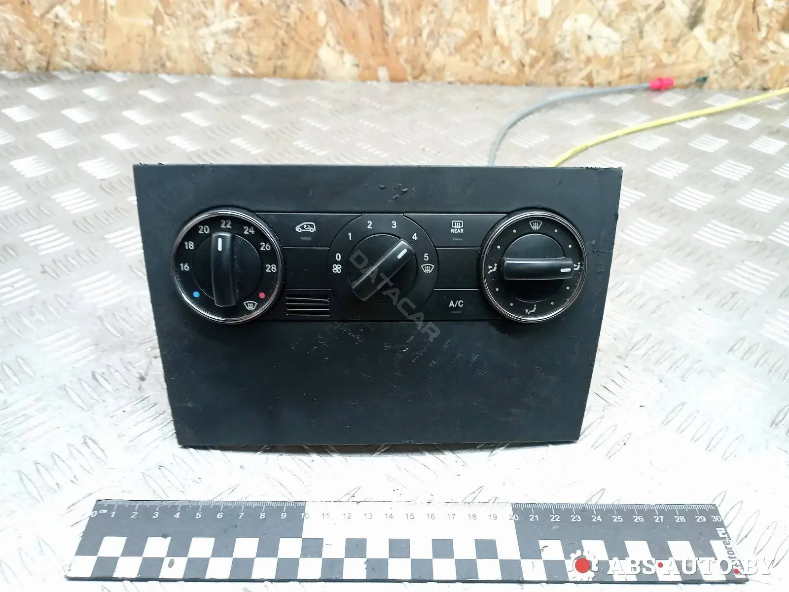 Блок управления климат-контролем 1698301985, A1698301985