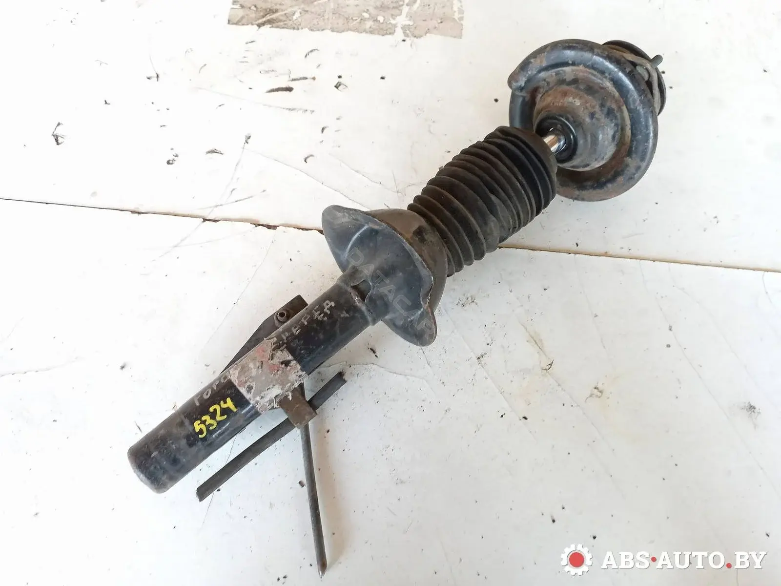 Амортизаторы 95AB18045CD, 95AB18045CE