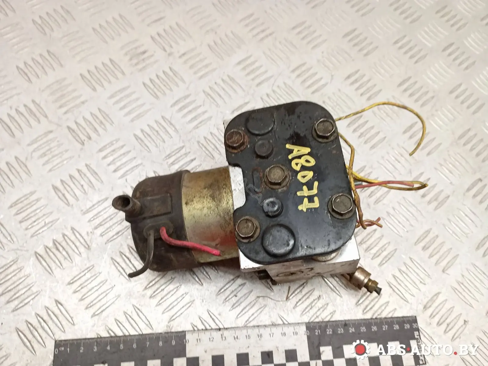 Блок управления АБС GA2G437A0