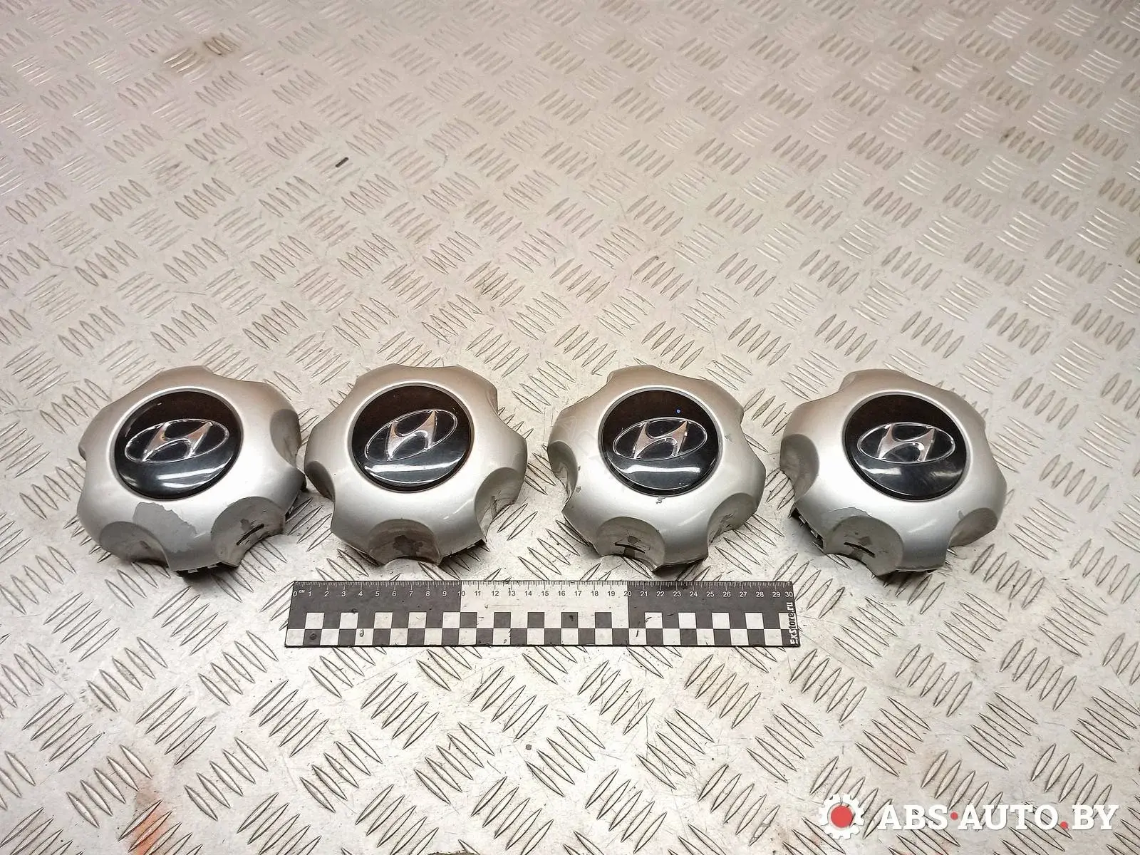 Колпаки на колеса P2659382