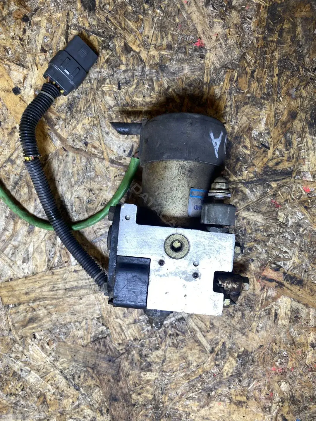 Блок управления АБС GA2G437AO