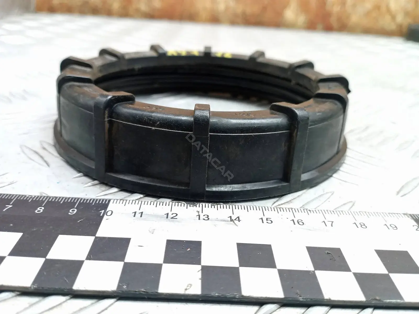 Гайка топливного бака 1J0919133, 321201375A, 3D0919133
