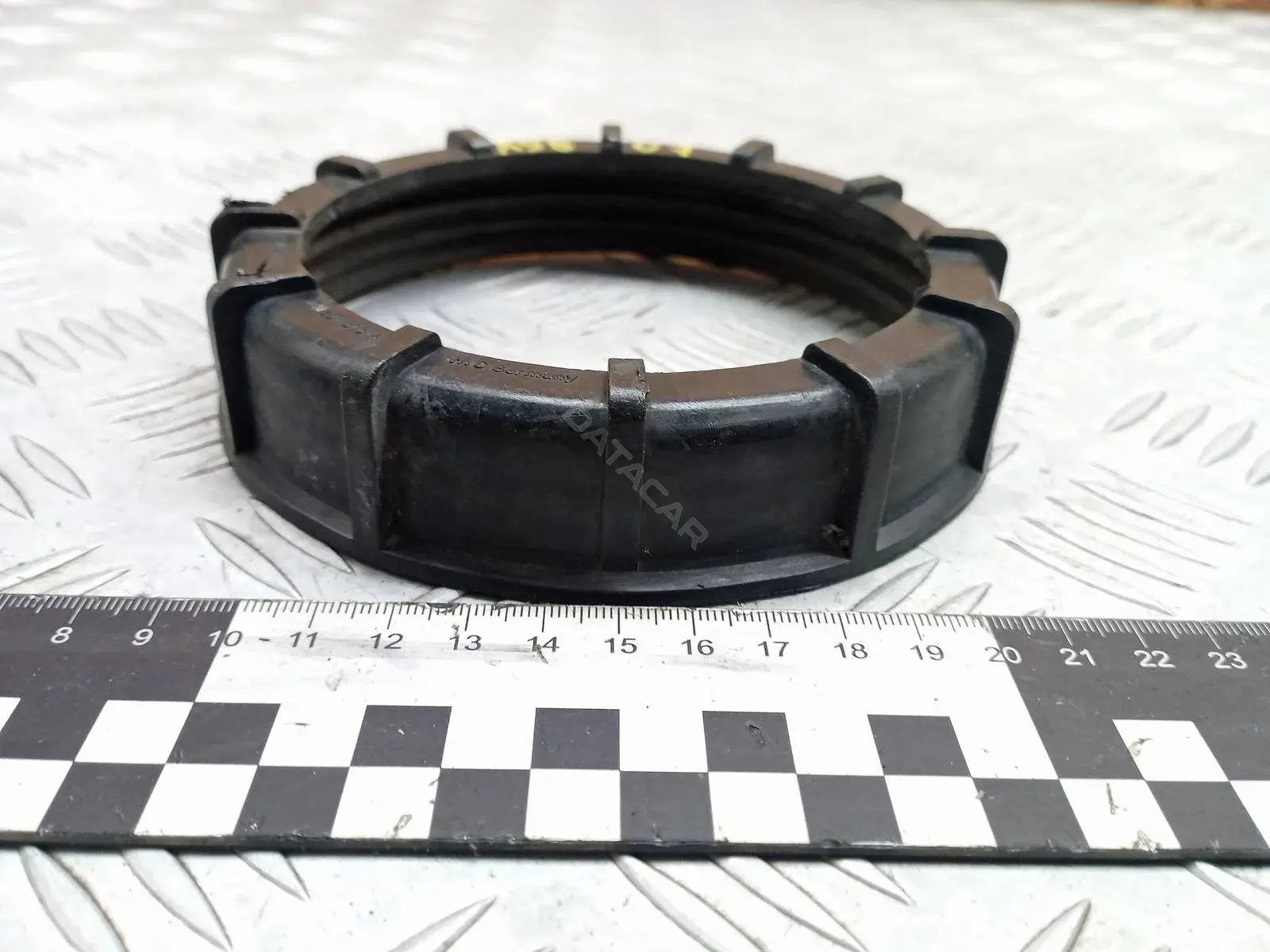 Гайка топливного бака 1J0919133, 321201375A, 3D0919133
