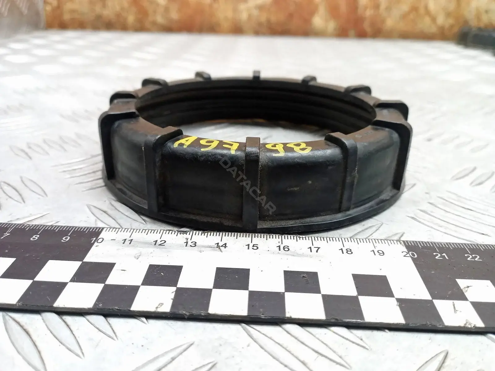 Гайка топливного бака 1J0919133, 321201375A, 3D0919133