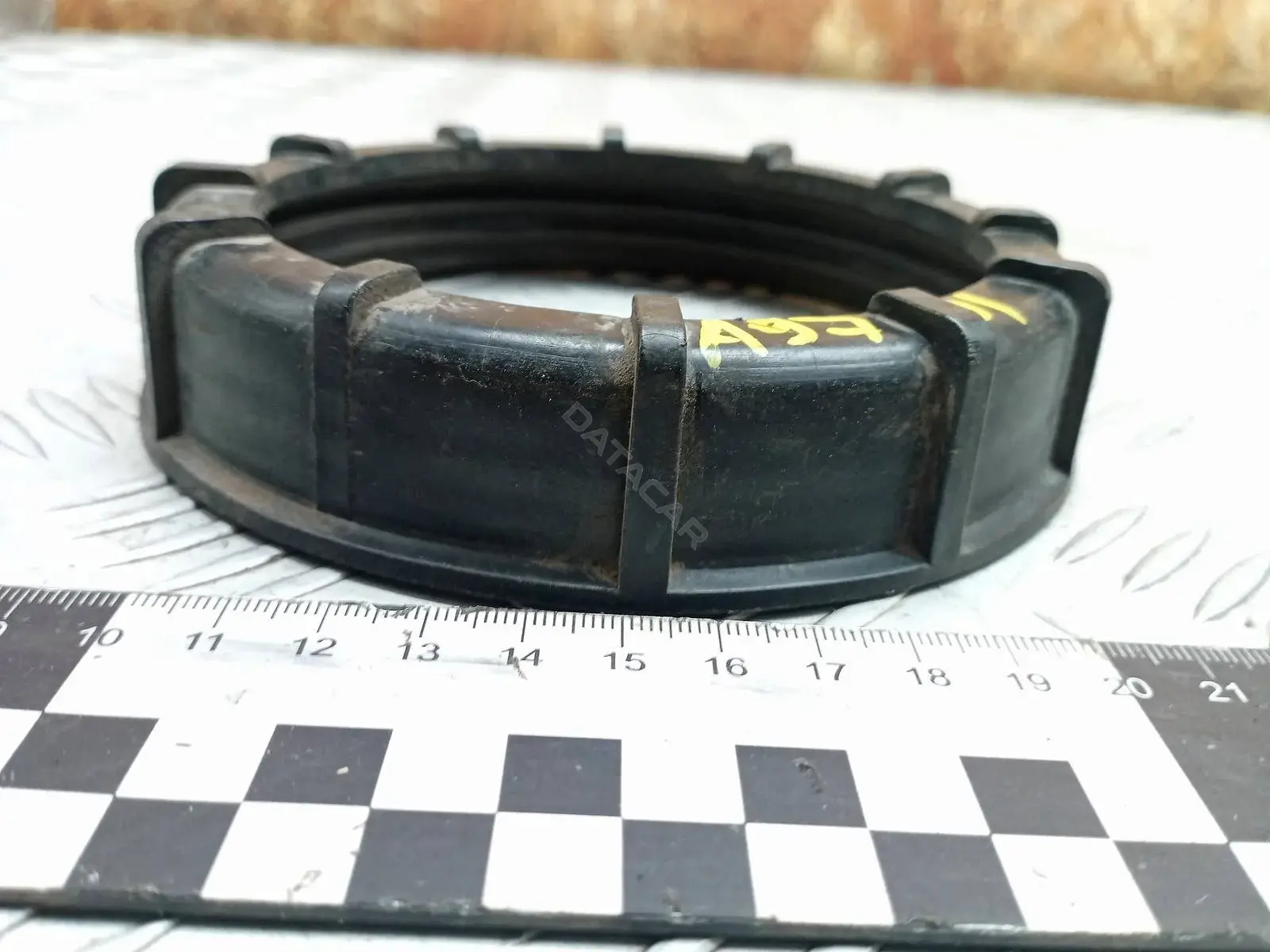 Гайка топливного бака 1J0919133, 321201375A, 3D0919133