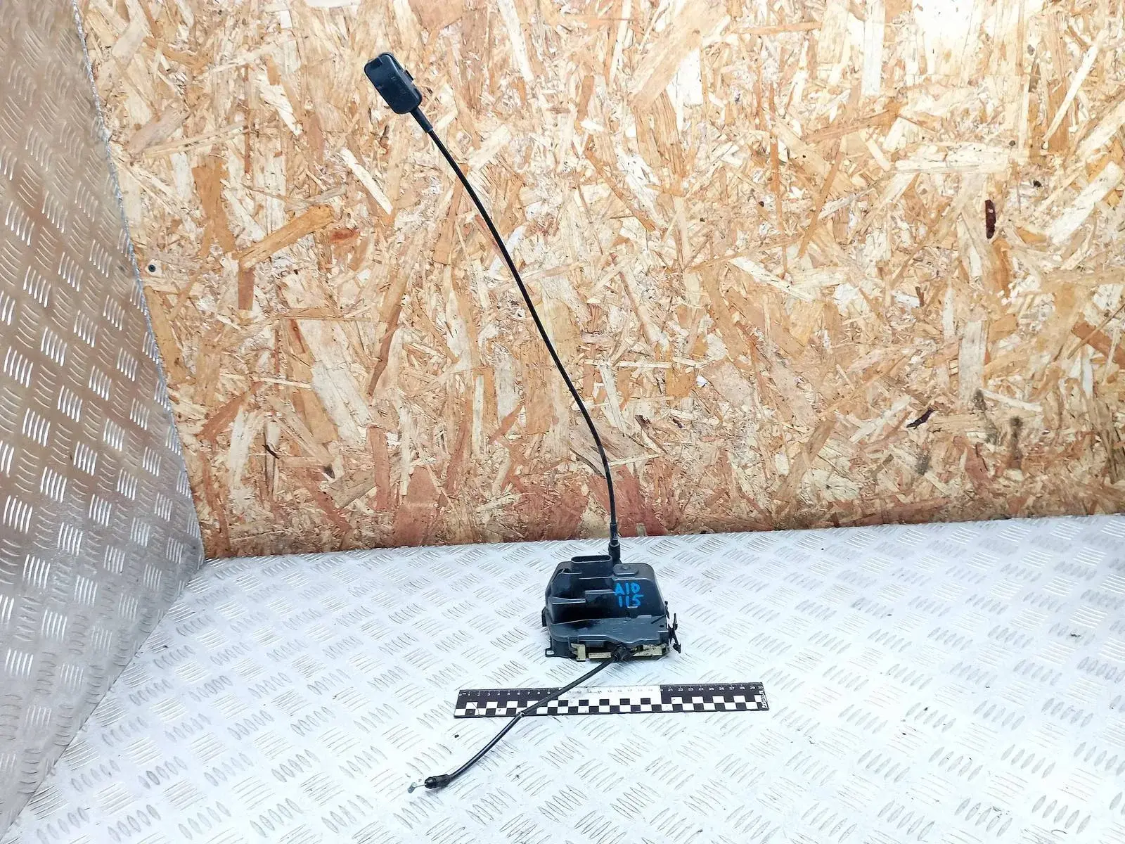 Замок двери 2314544, 8200212467, EZCRE238