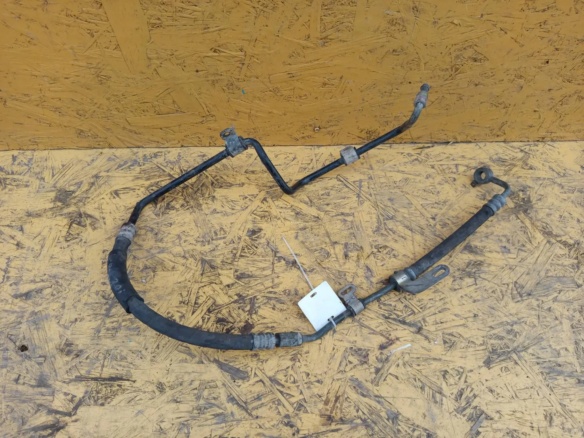 Шланг гидроусилителя GE4T32420D