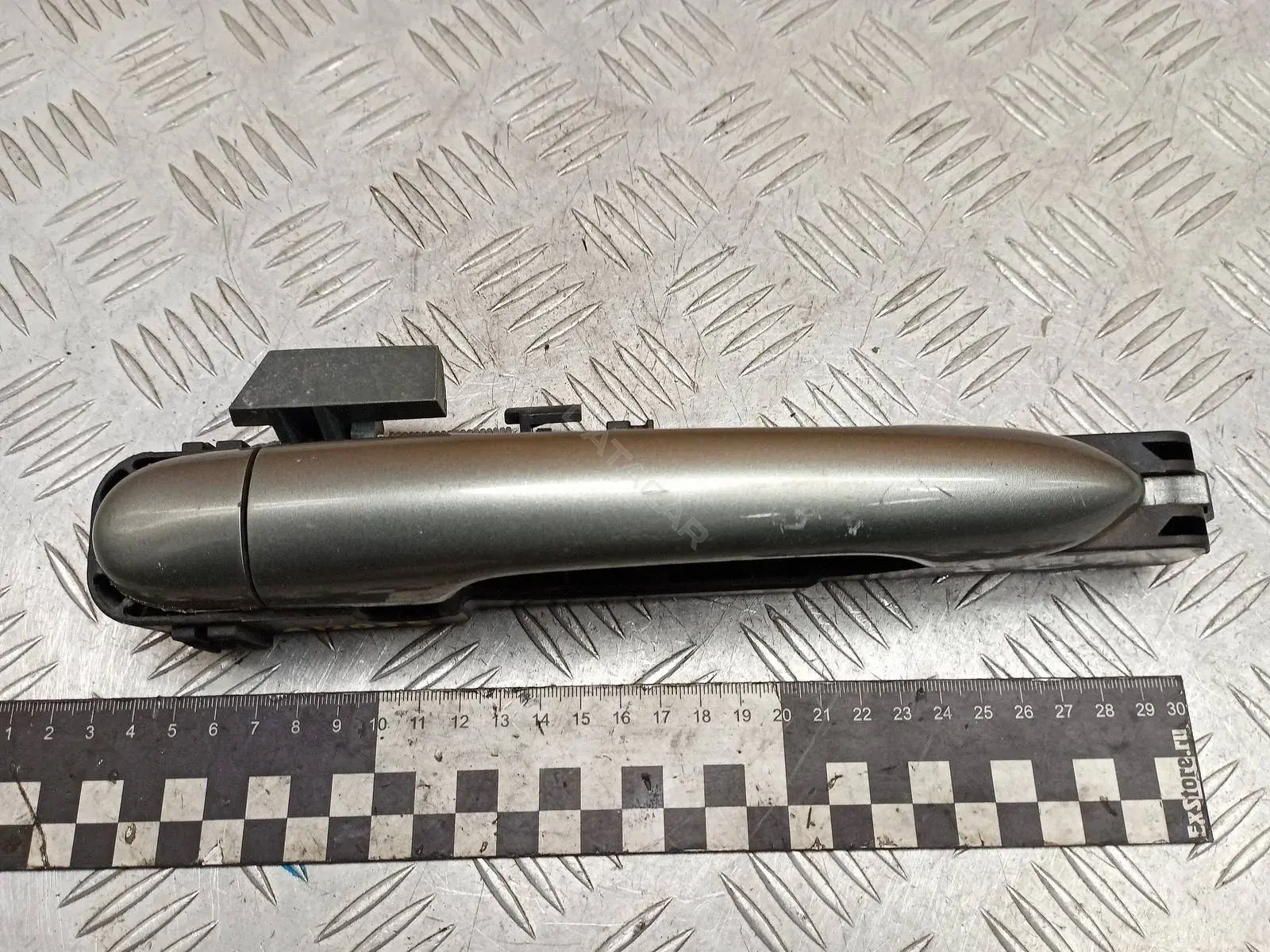 Ручка двери 80610AV600