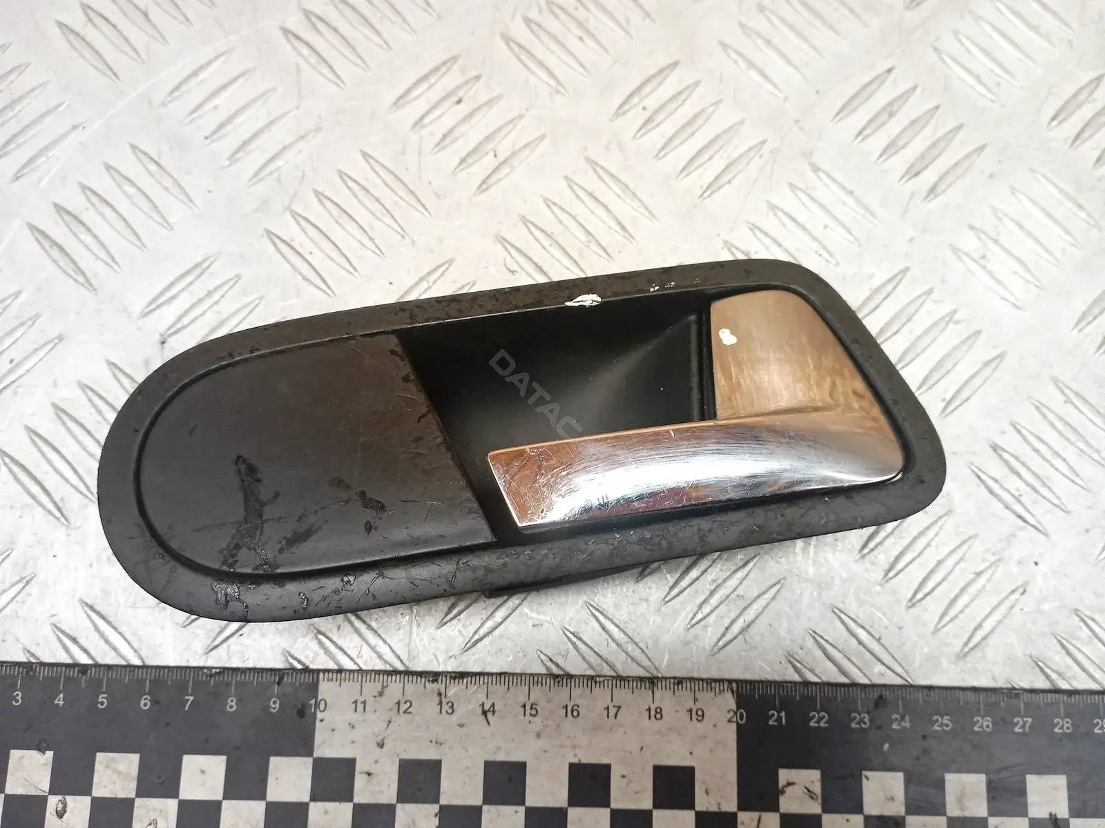 Ручка двери 7M3837114, 7M3837114B, YM2A24648DAW