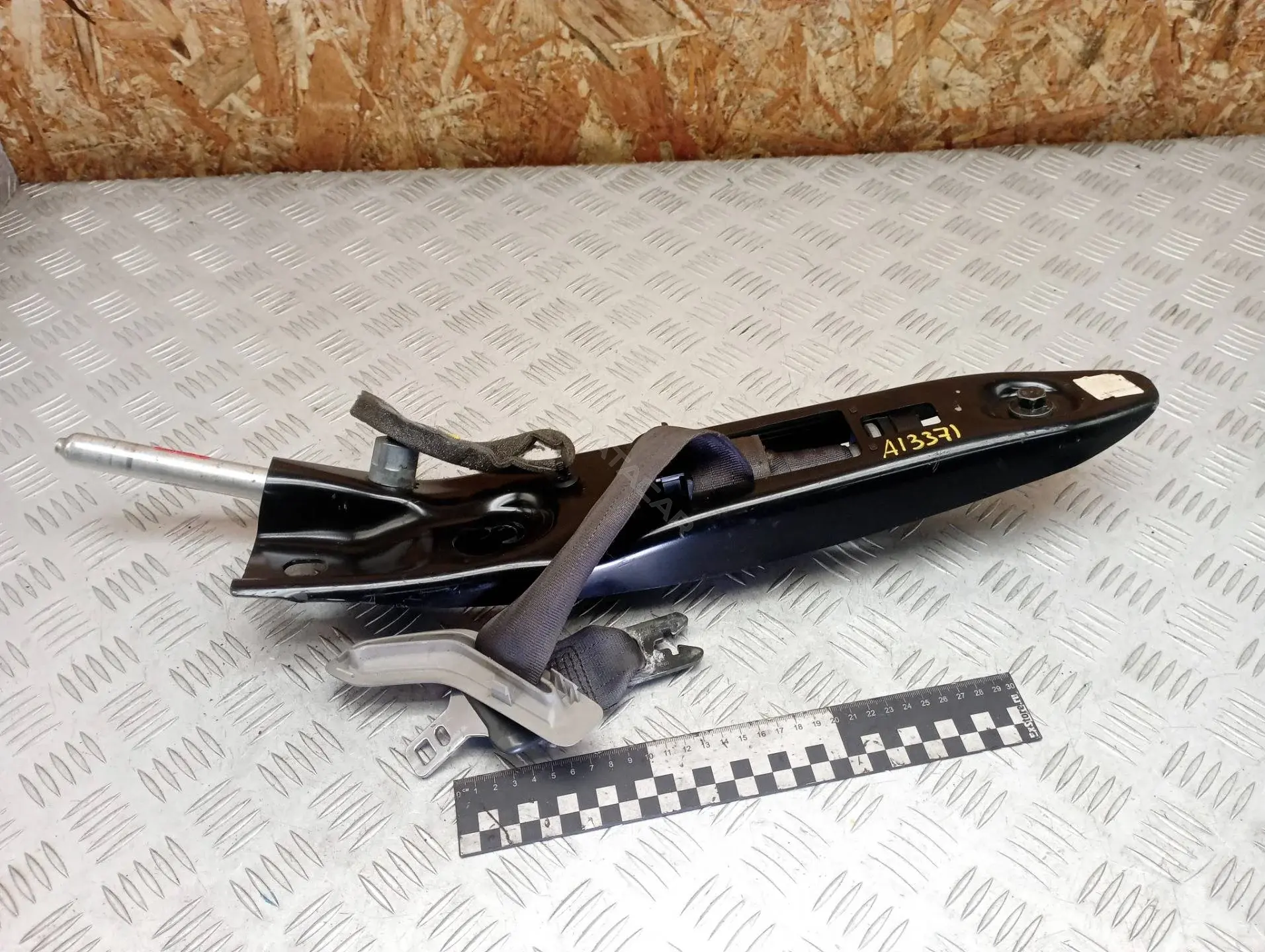 Ремень безопасности 6008818R0H, 8093RH, 8619630