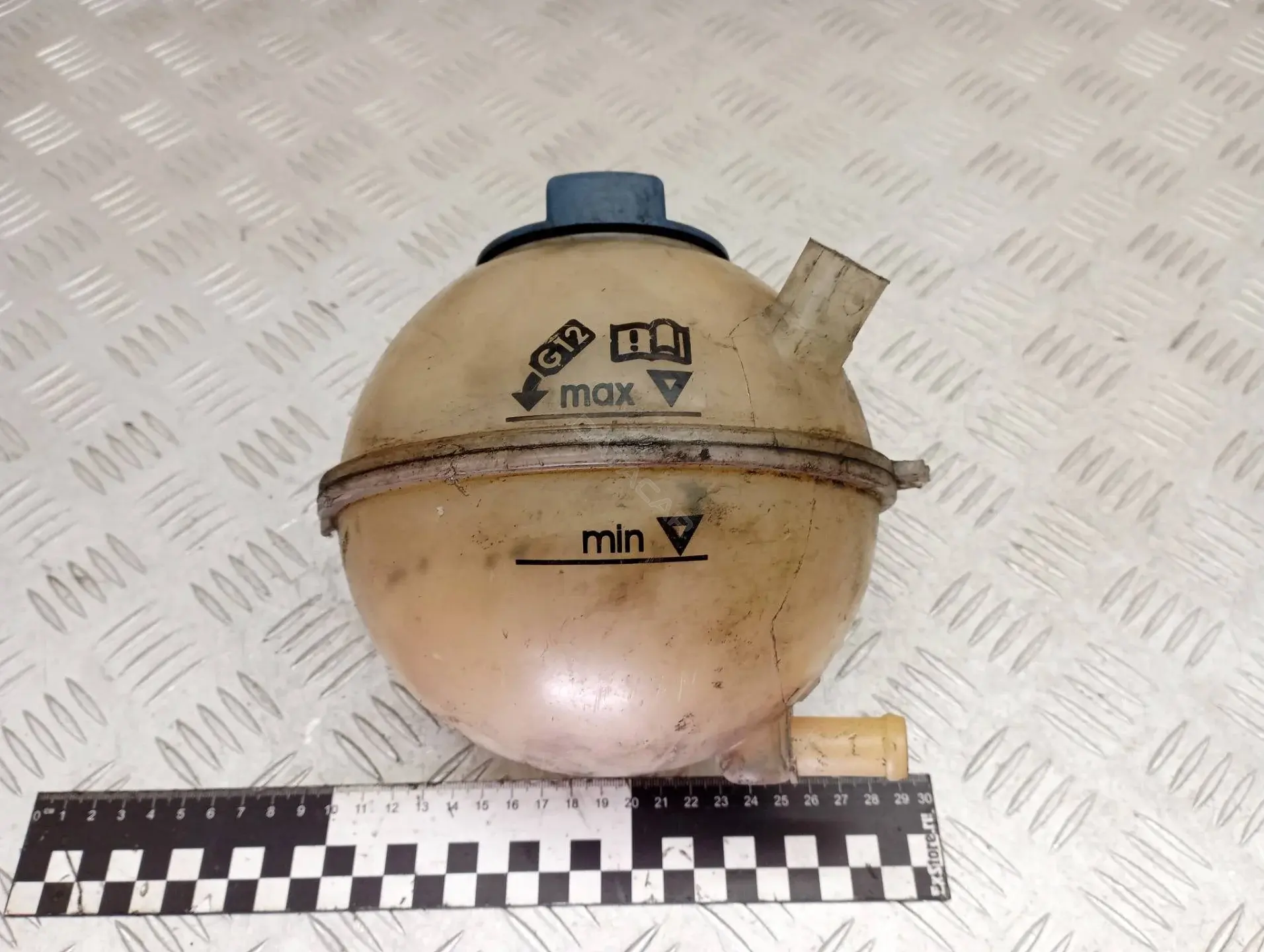 Расширительный бачок 06A129061, 106CA0177AE, 106CA0177AZ