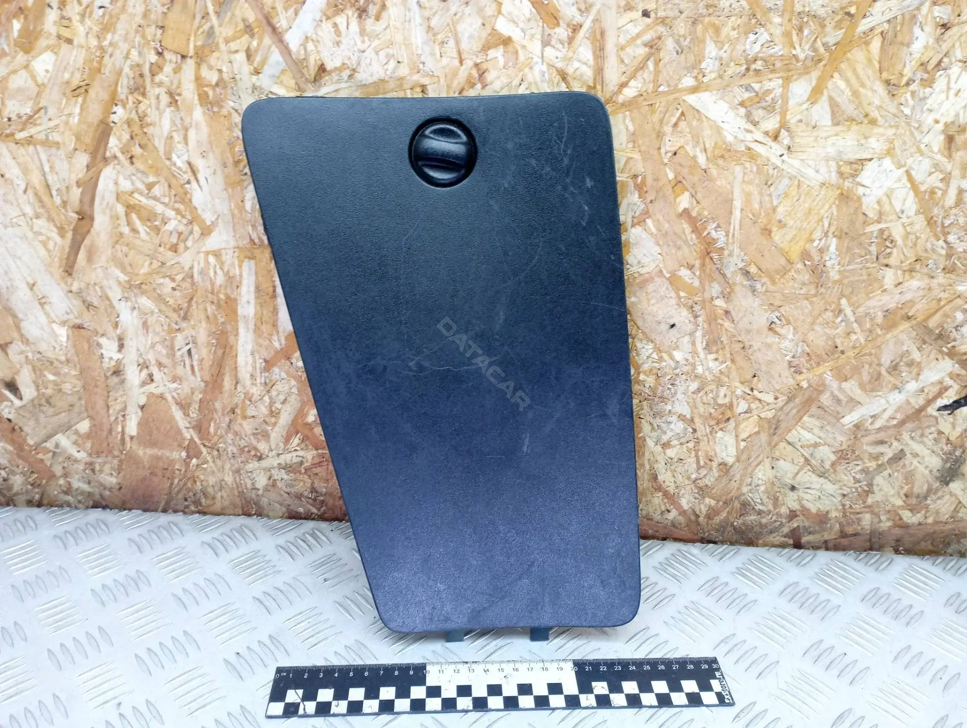 Обшивка багажника SPC01884