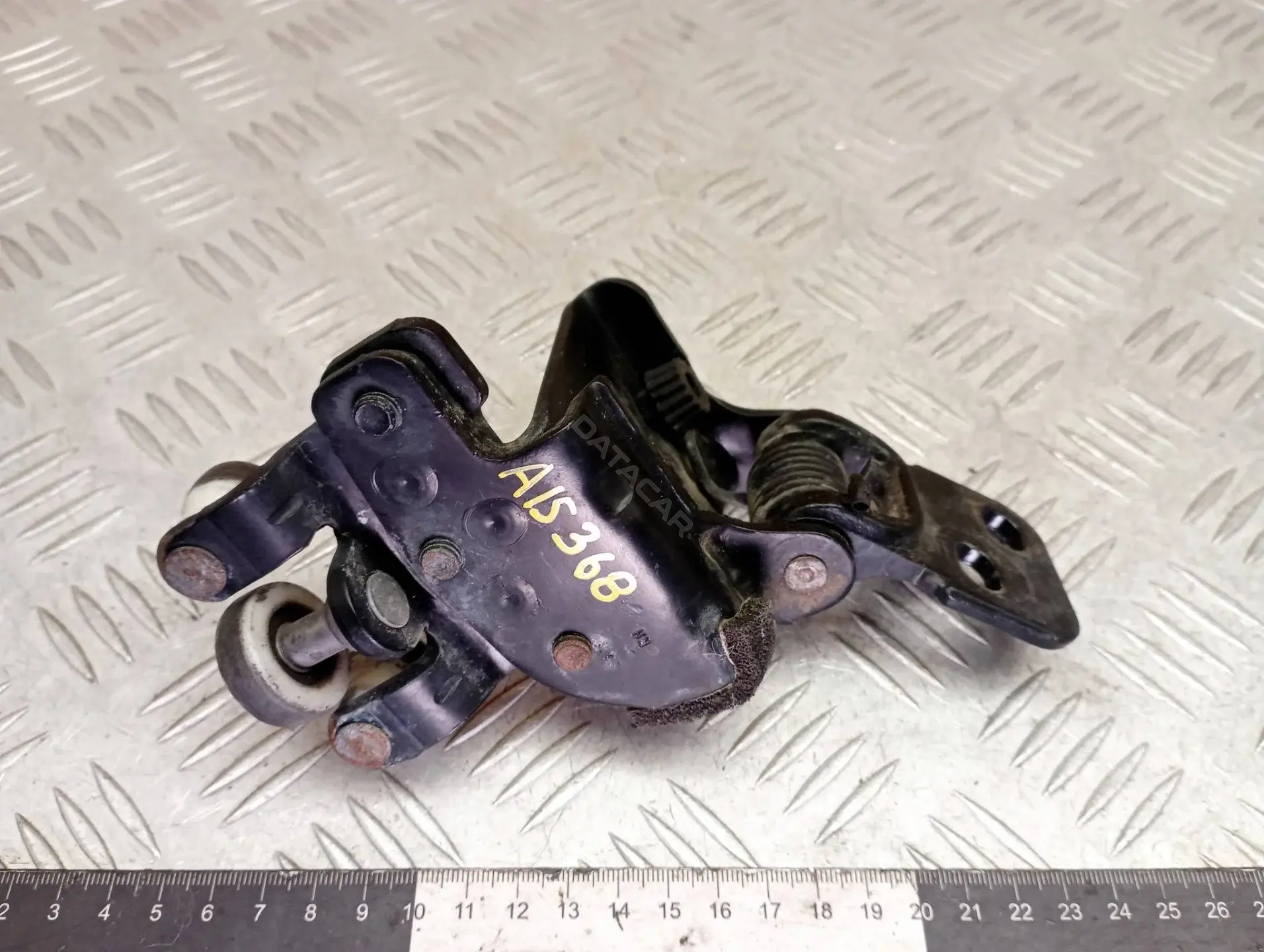 Ролик двери сдвижной BK21V268B40AK