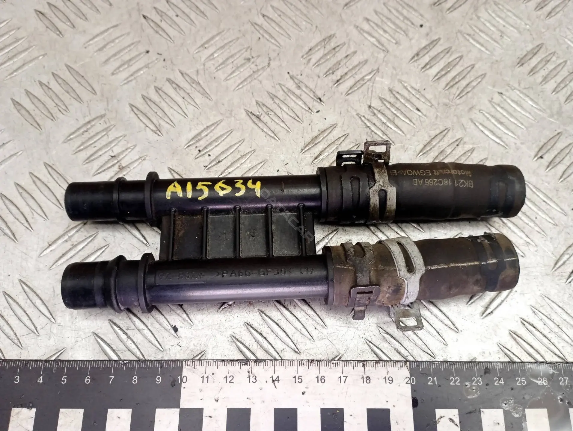 Фланец охлаждающей жидкости 923824, MK2118C266AB