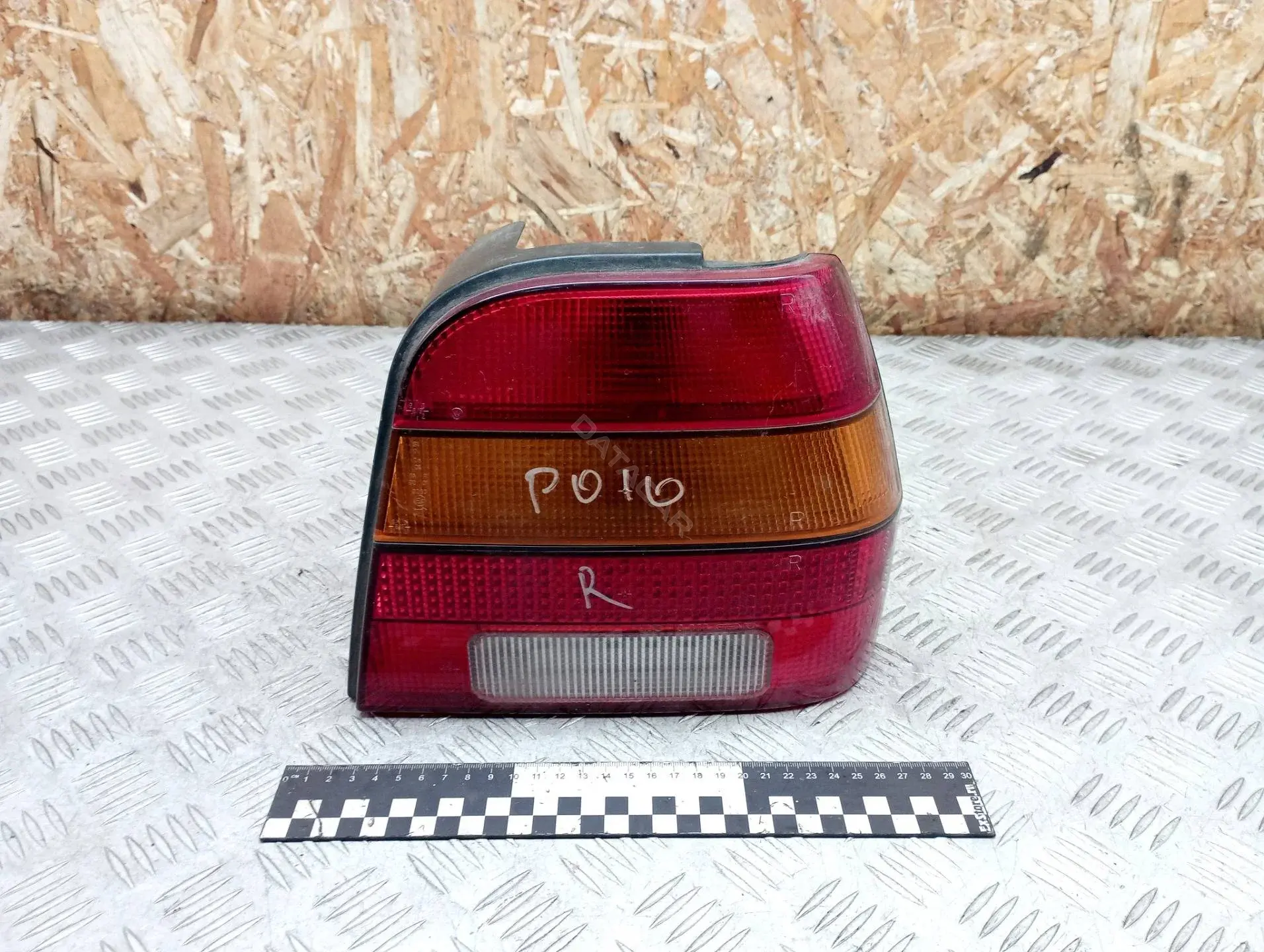 Задние фонари 867945257D, ULO3365