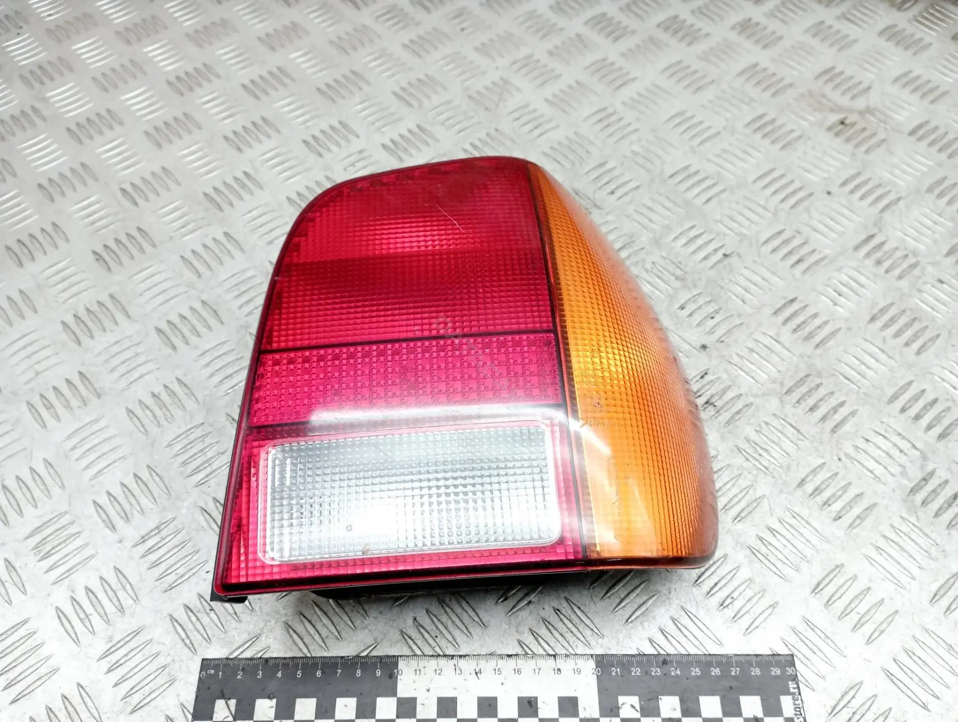 Задние фонари 6N0945096