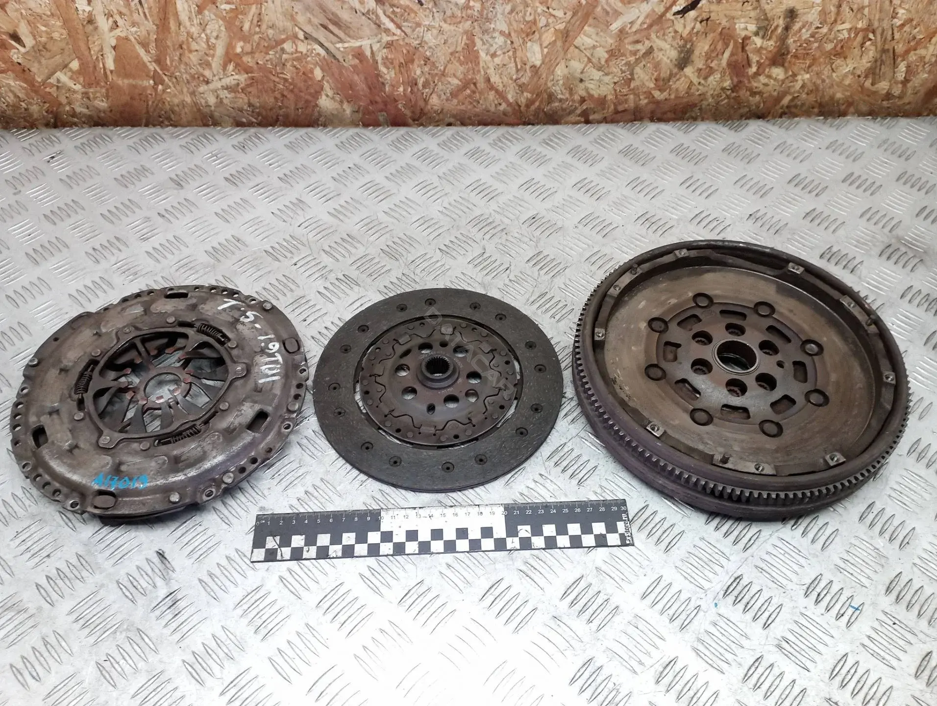 Корзина сцепления 03G105264R, 03G141025C, 03G141031K