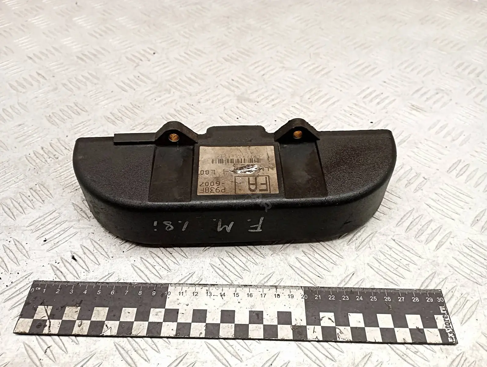 Защита (кожух) ремня ГРМ 928M6P073EA